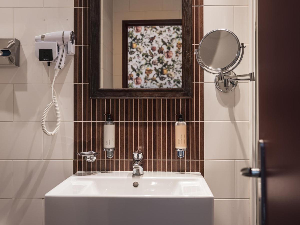 Hotel Brittany Paris Ngoại thất bức ảnh