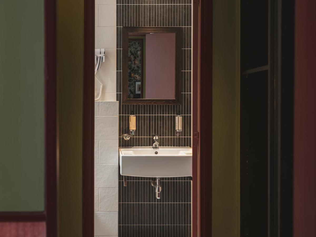 Hotel Brittany Paris Ngoại thất bức ảnh